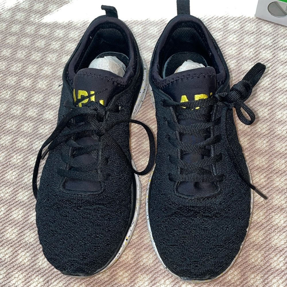 APL soul cycle techloom phantom sneaker